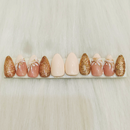 Beige & Gold Party Nails