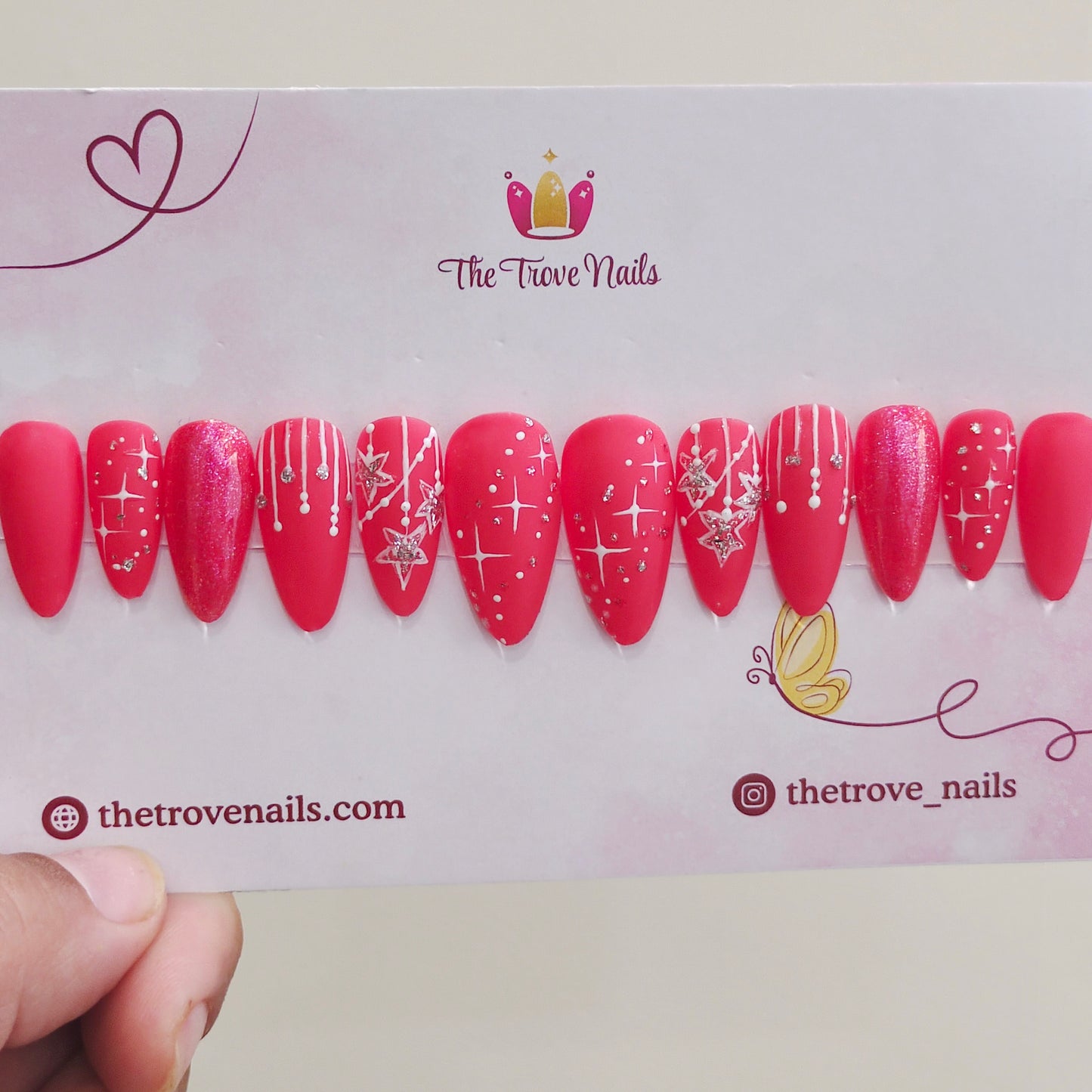 Red Christmas Nails