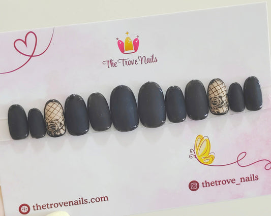 Black Rose Matte Nails