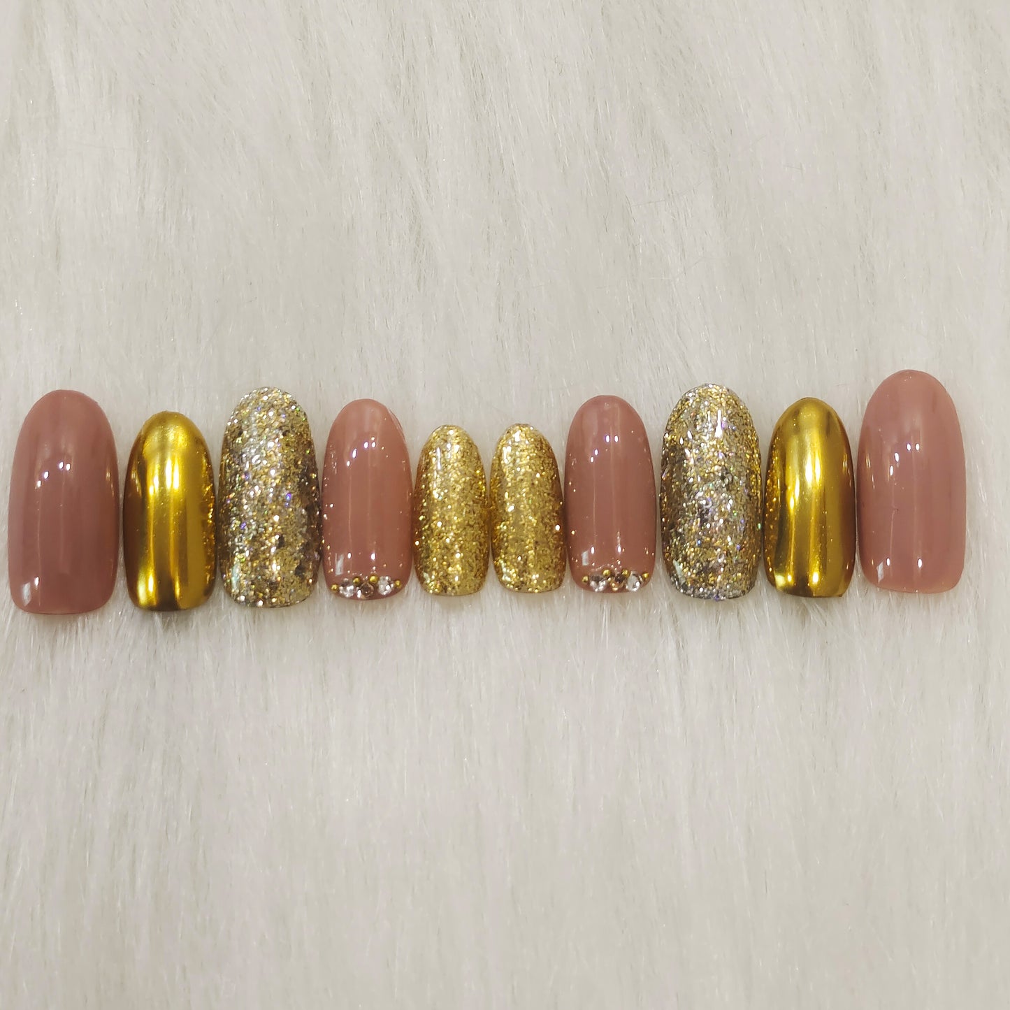 Chrome Glitter Nails