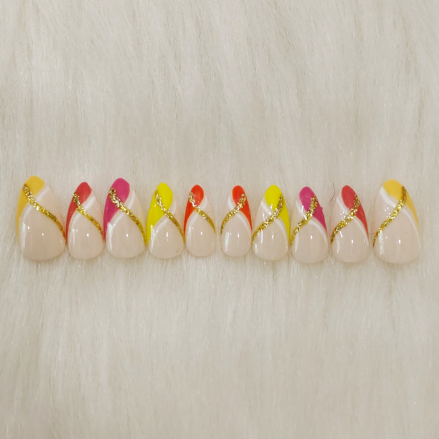 Multicolor Abstract Wave Nails