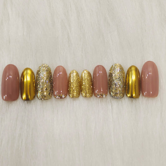 Chrome Glitter Nails